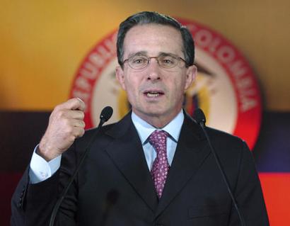 20.03.2003, 8:20 PM ET
Presidente Álvaro Uribe, Bogotá, Colombia. (AP Photo/HO-Cesar Carrion , CNE)