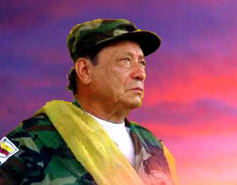 Старейший партизан планеты, главнокомандующий Революционными Вооруженными Силами Колумбии - Армией Народа
Мануэль Маруланда Велес. Фото и аннотация: ``Сеть Сопротивления'' (``Red Resistencia'')